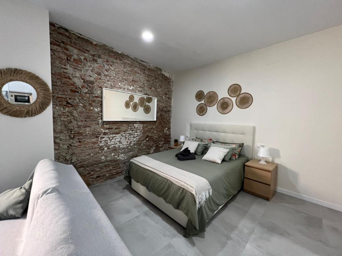 Estudio Trinidad Centro Malaga 2 المظهر الخارجي الصورة