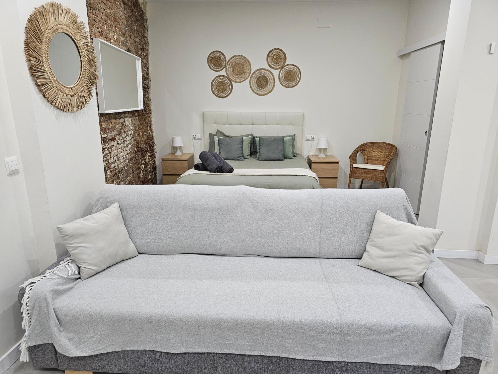 Estudio Trinidad Centro Malaga 2 المظهر الخارجي الصورة