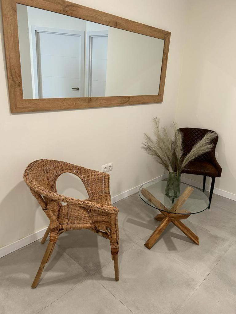 Estudio Trinidad Centro Malaga 2 المظهر الخارجي الصورة